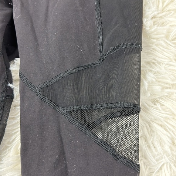Lululemon Forget The Sweat Tight *25" Black (First Release) - Picture 3 of 11